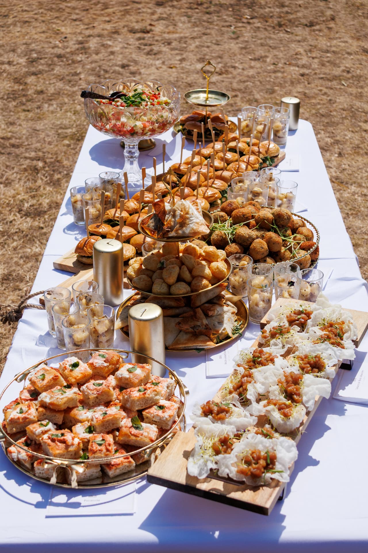 Vue d'ensemble d'un buffet